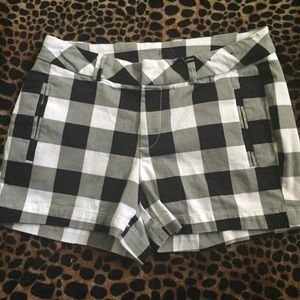 A.N.A Twill Shorts b&w checkered shorts